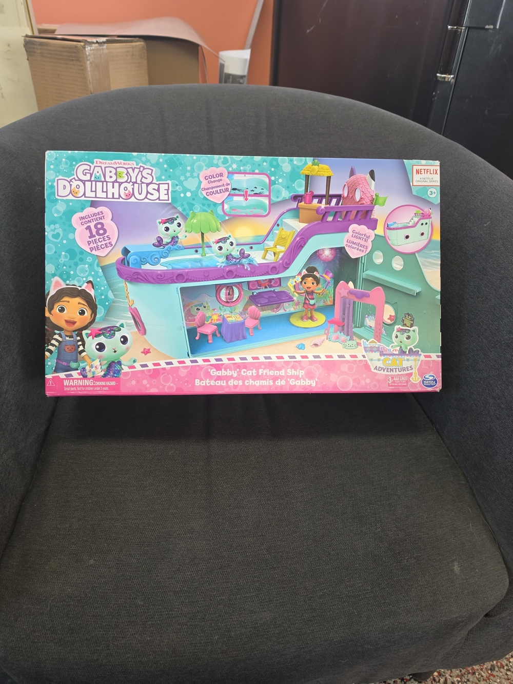 2023 NIB Gabby's Dollhouse 'Gabby' Cat Friend Ship Play Set Spin Master